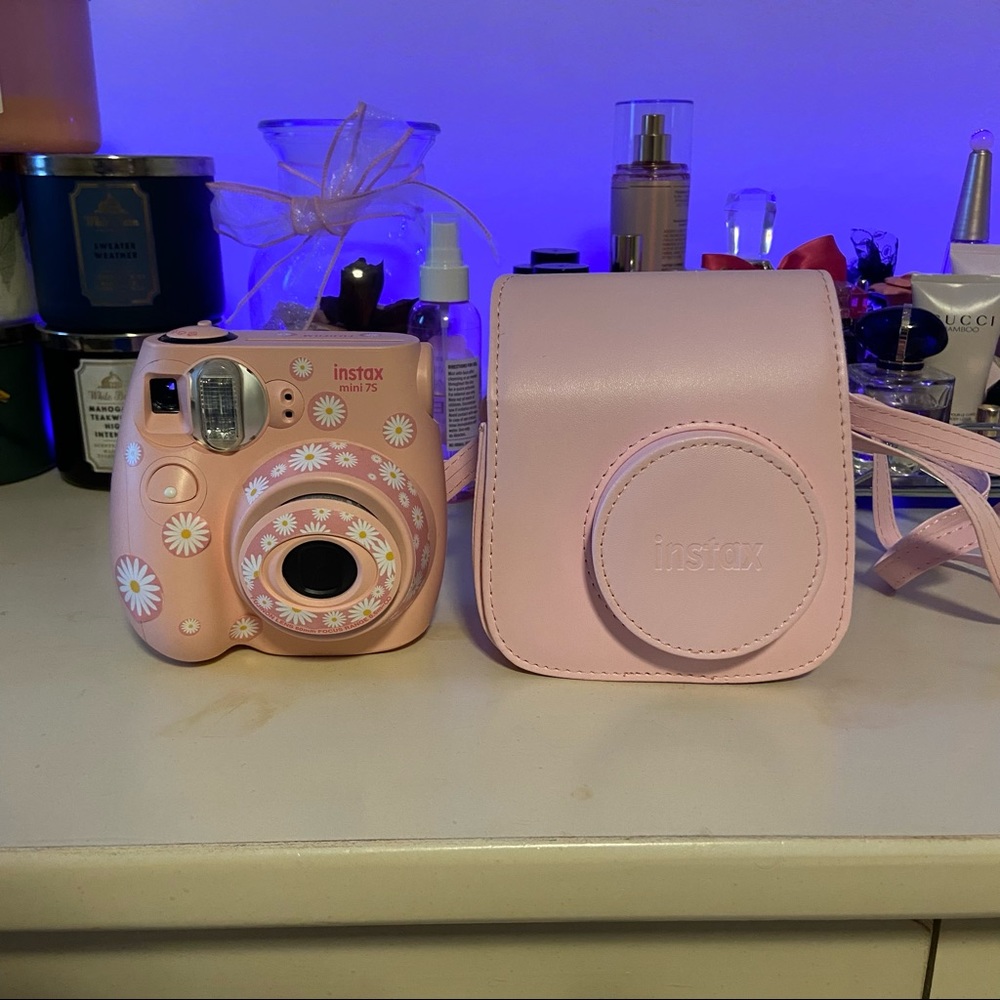 Polaroid Pale Pink Camera Bag (Camera not included)